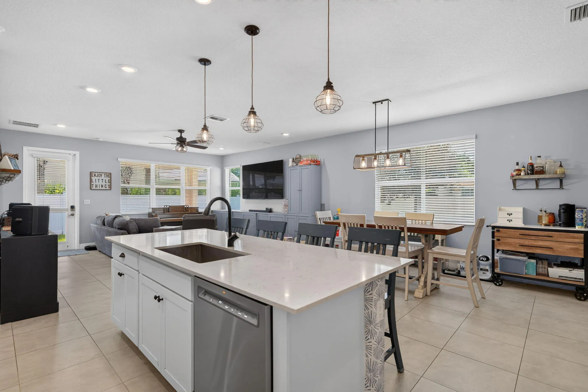 4080 Rosa Drive