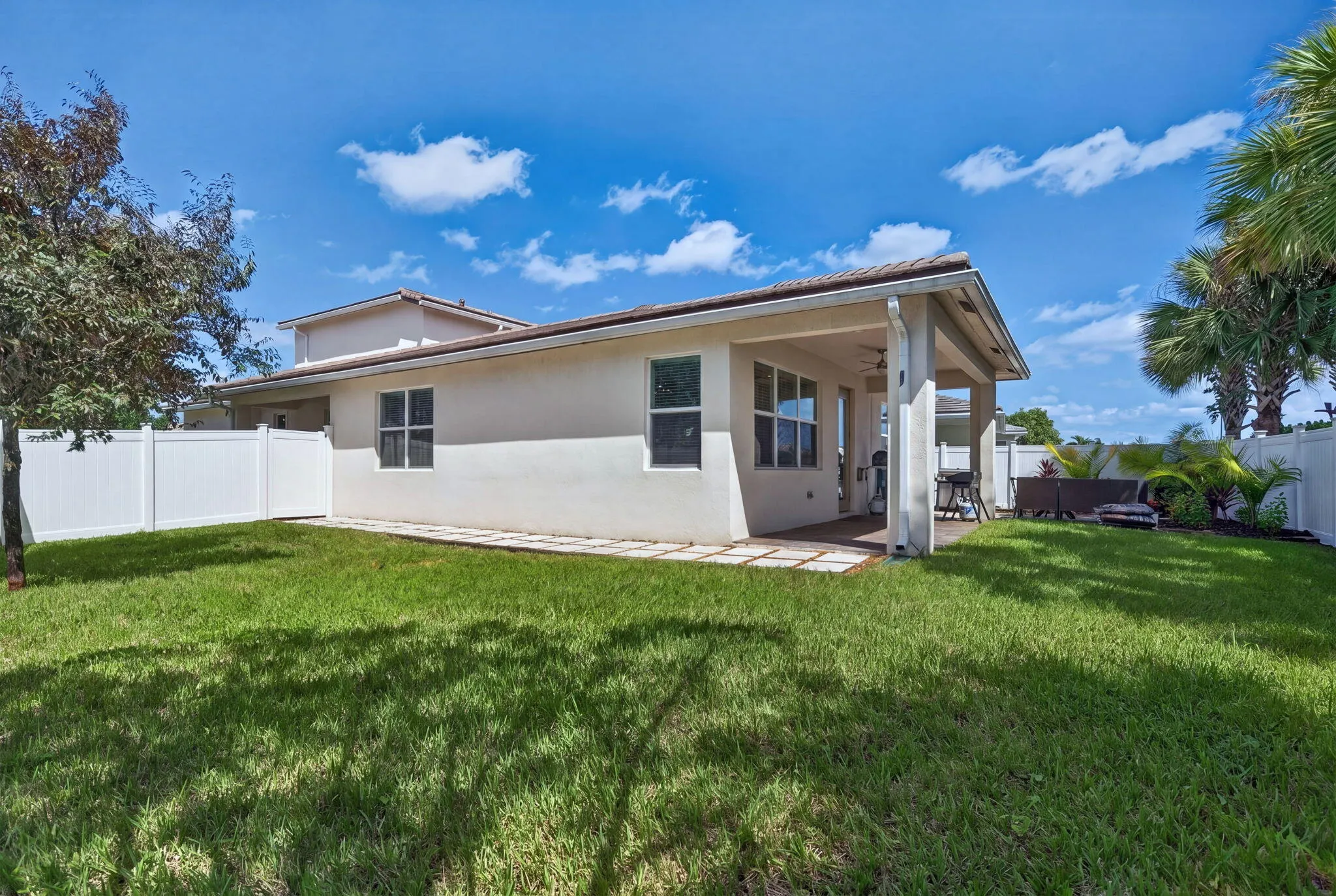 4080 Rosa Drive