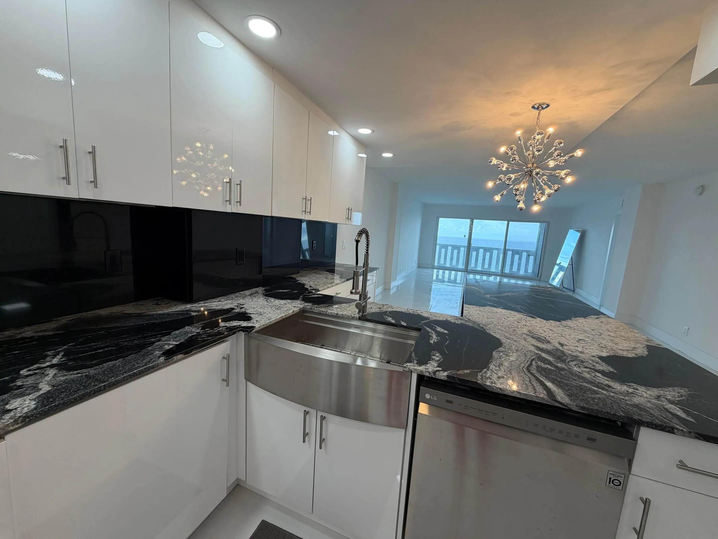 1012 N OCEAN Boulevard #1607