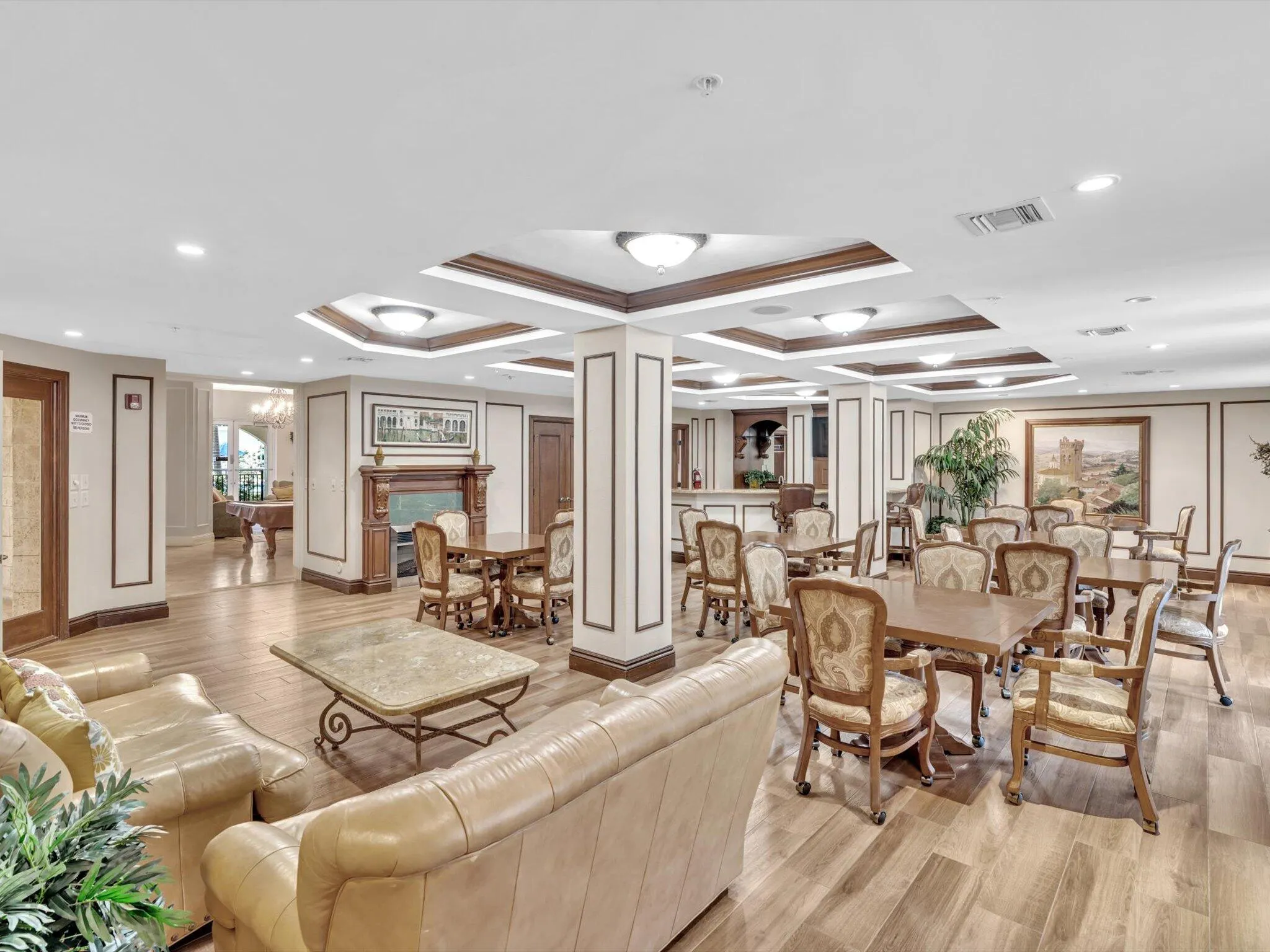 1405 RENAISSANCE Way #405