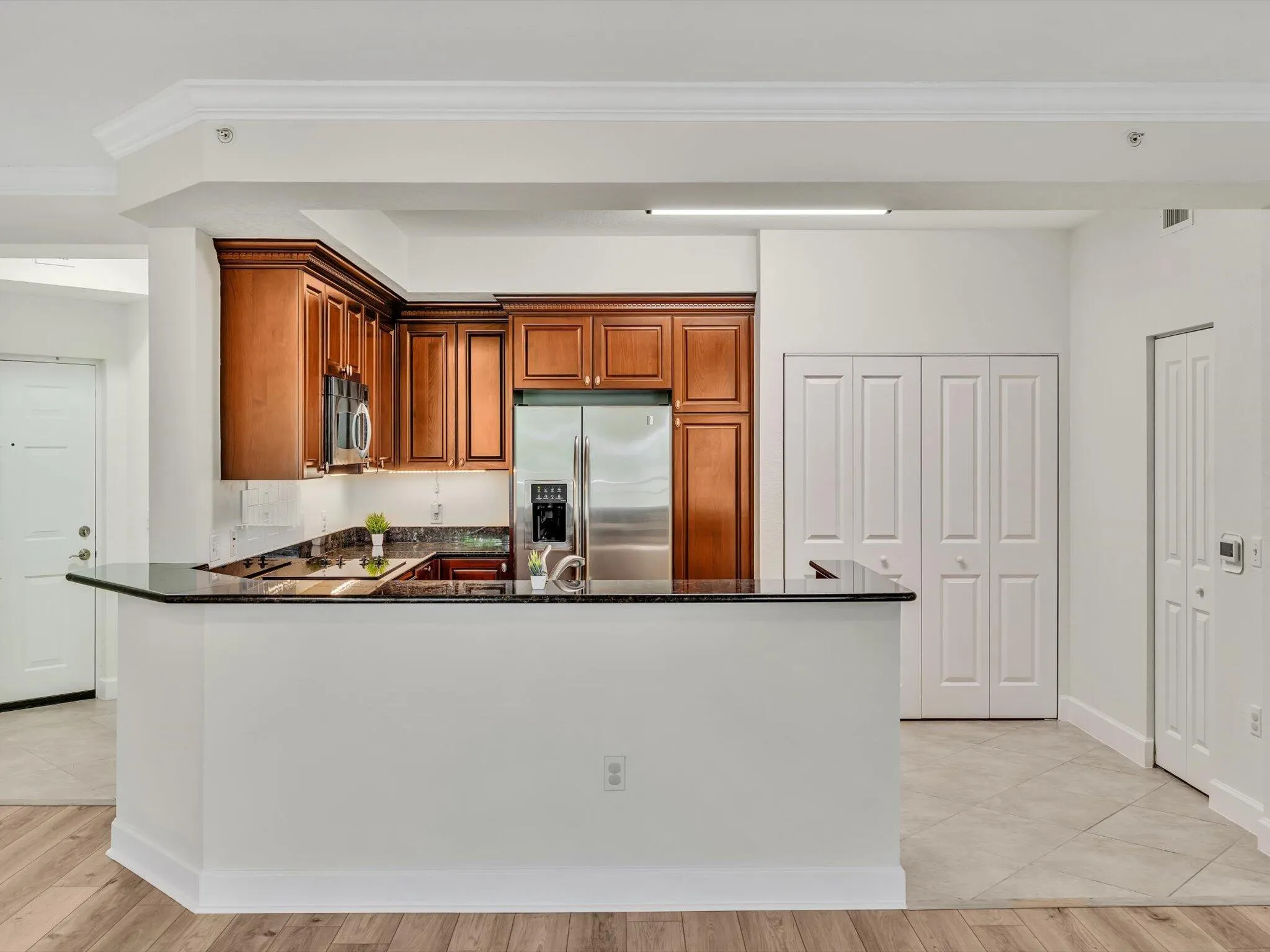 1405 RENAISSANCE Way #405