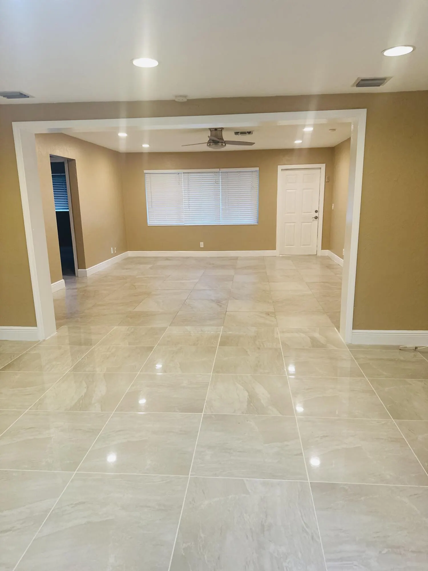 1083 SW 25th Place