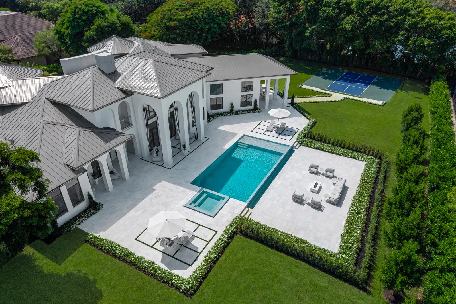 18283 DAYBREAK Drive