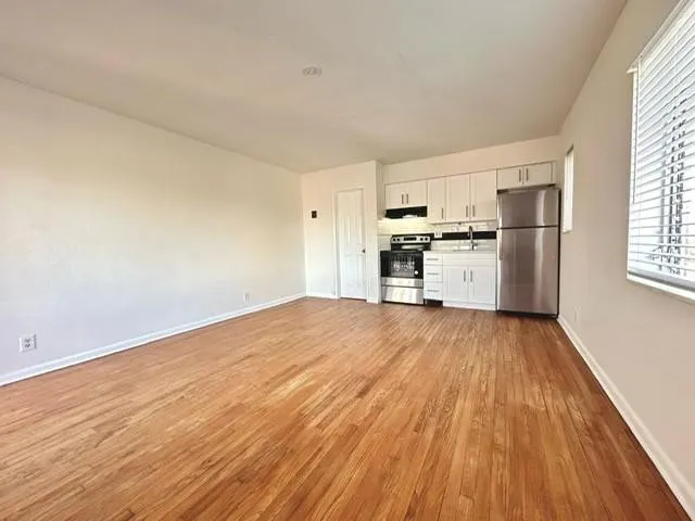 3312 SE 5TH Street #4