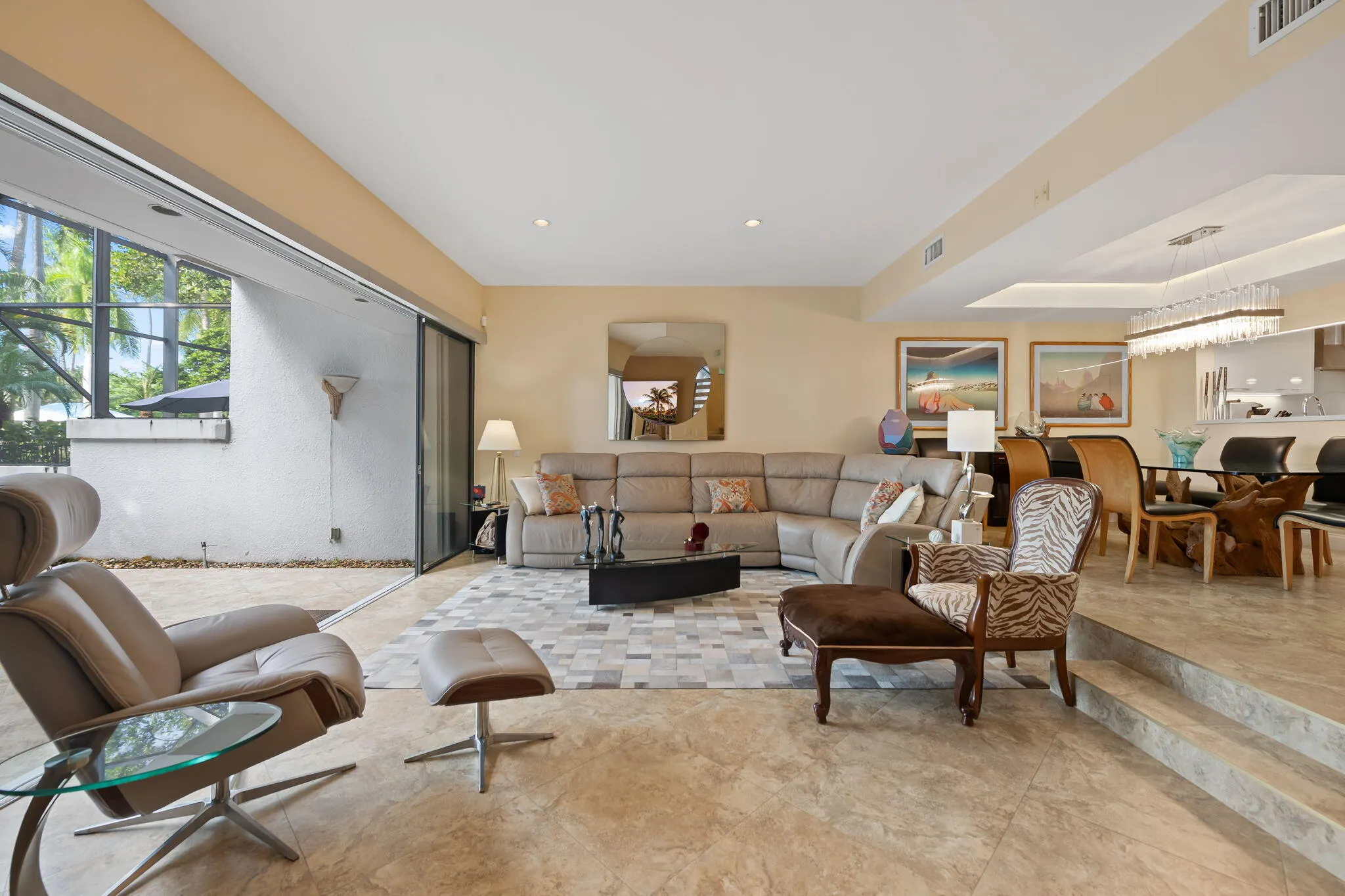 3602 YACHT CLUB Drive #401