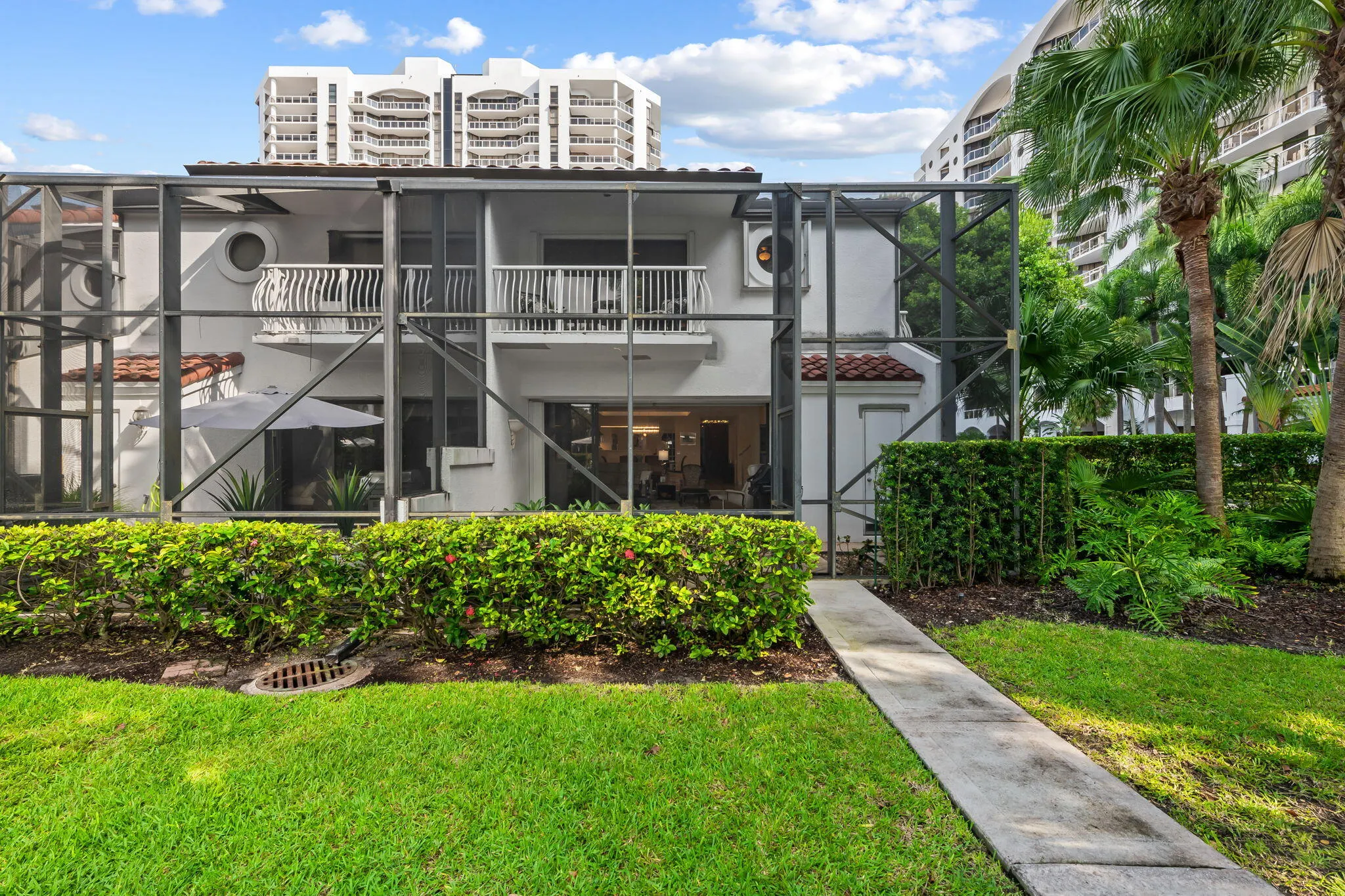 3602 YACHT CLUB Drive #401