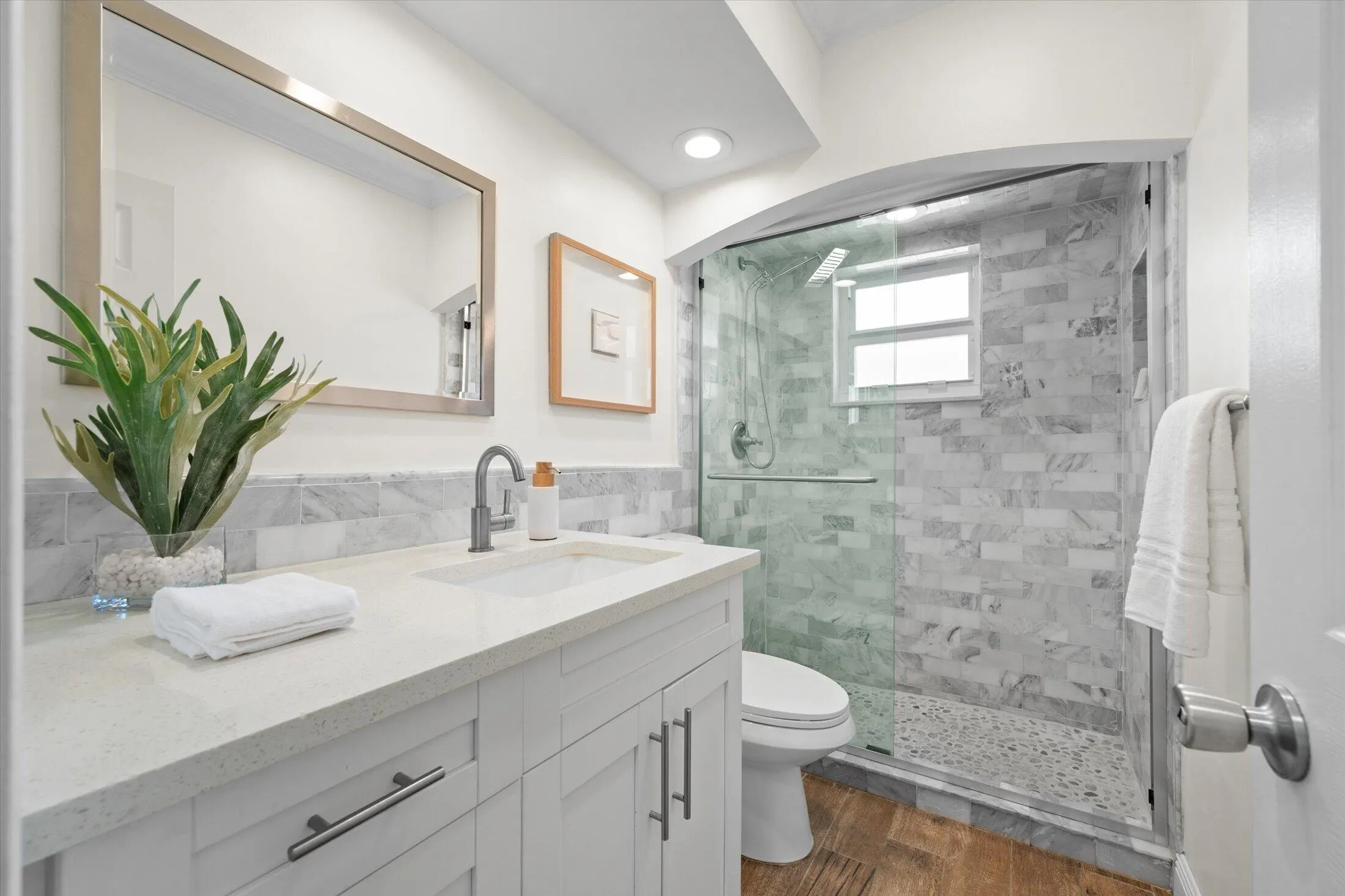 336 NW 11TH Avenue