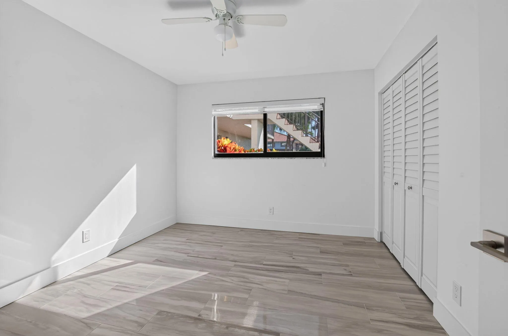 15450 PEMBRIDGE Avenue #163