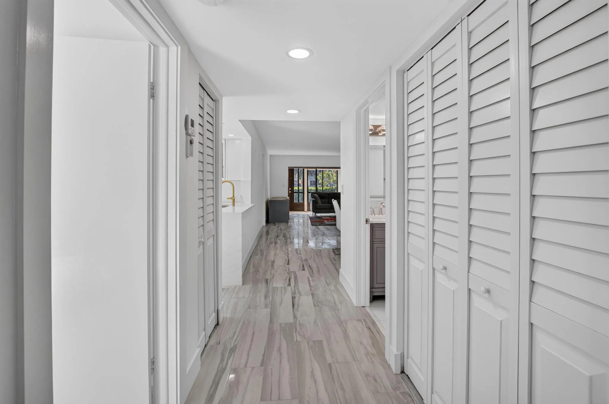 15450 PEMBRIDGE Avenue #163