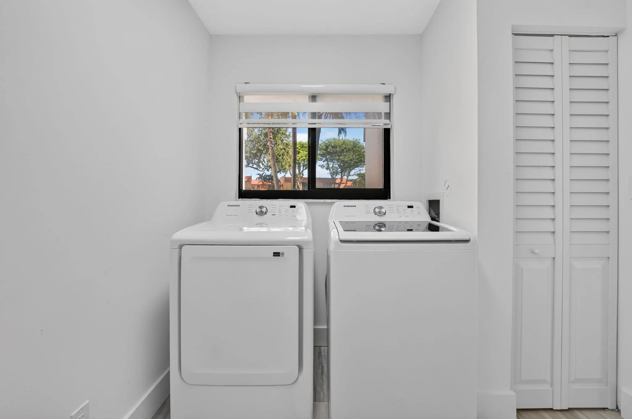 15450 PEMBRIDGE Avenue #163