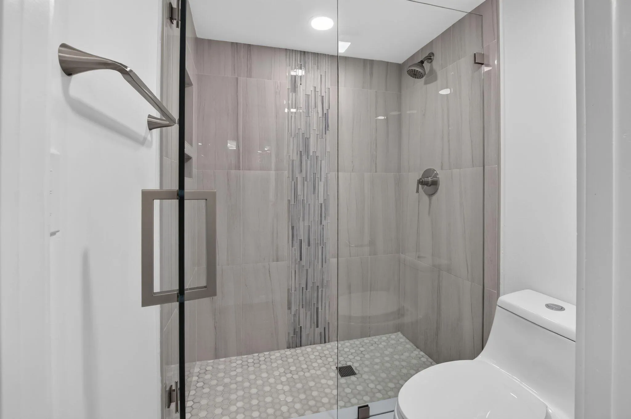 15450 PEMBRIDGE Avenue #163
