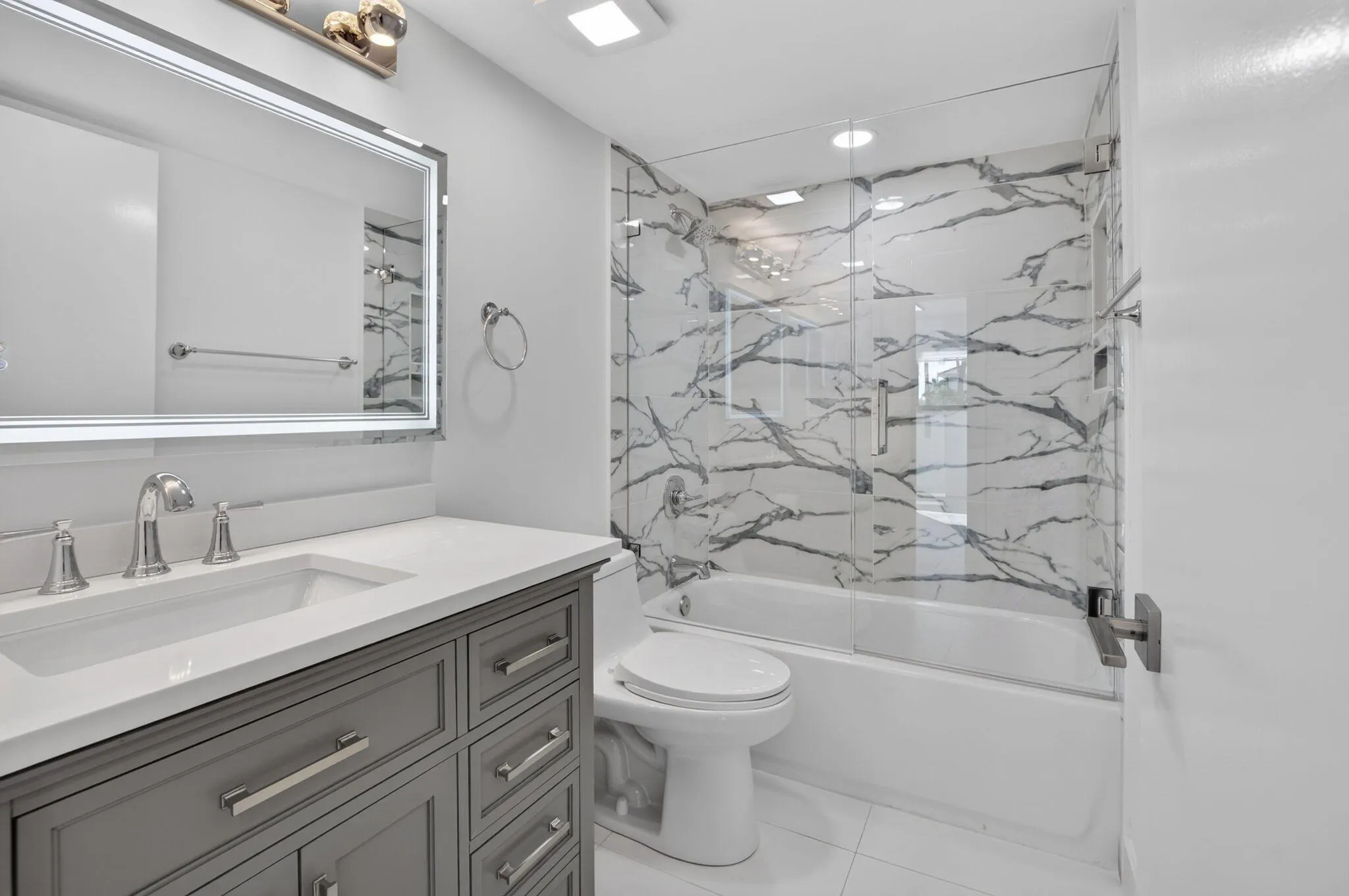 15450 PEMBRIDGE Avenue #163