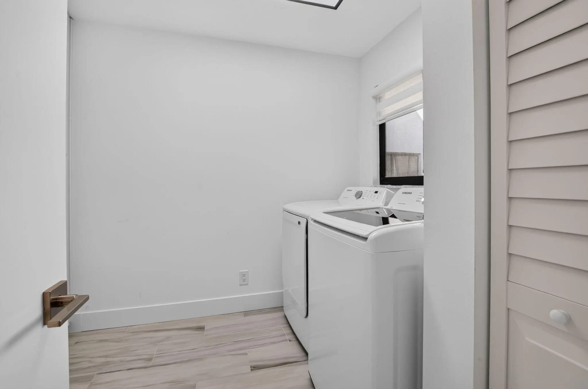 15450 PEMBRIDGE Avenue #163