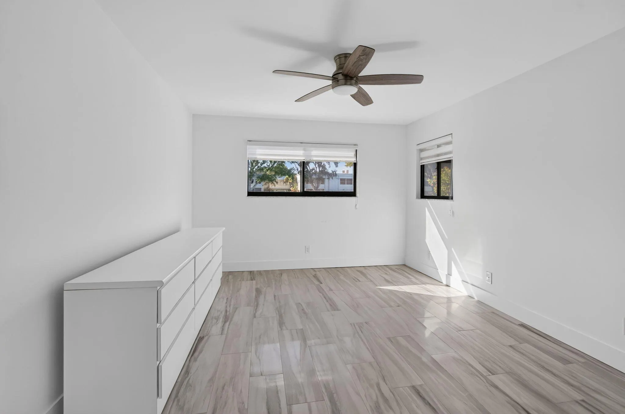 15450 PEMBRIDGE Avenue #163