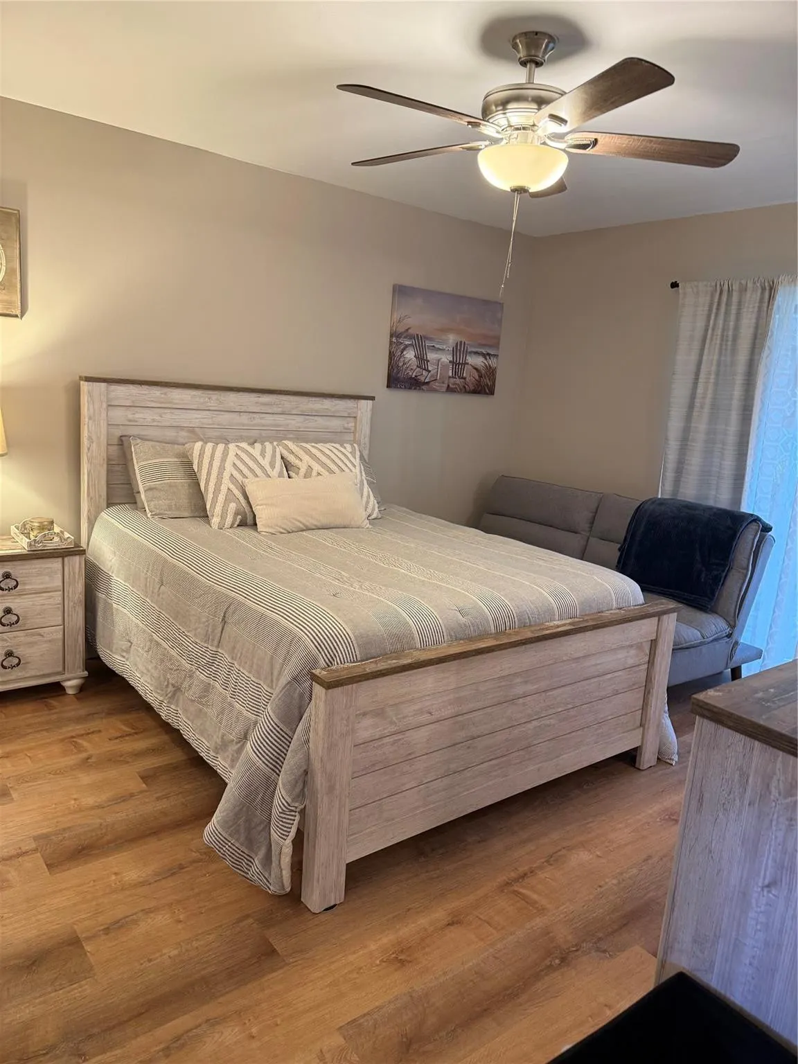 22 ABBEY Lane #205