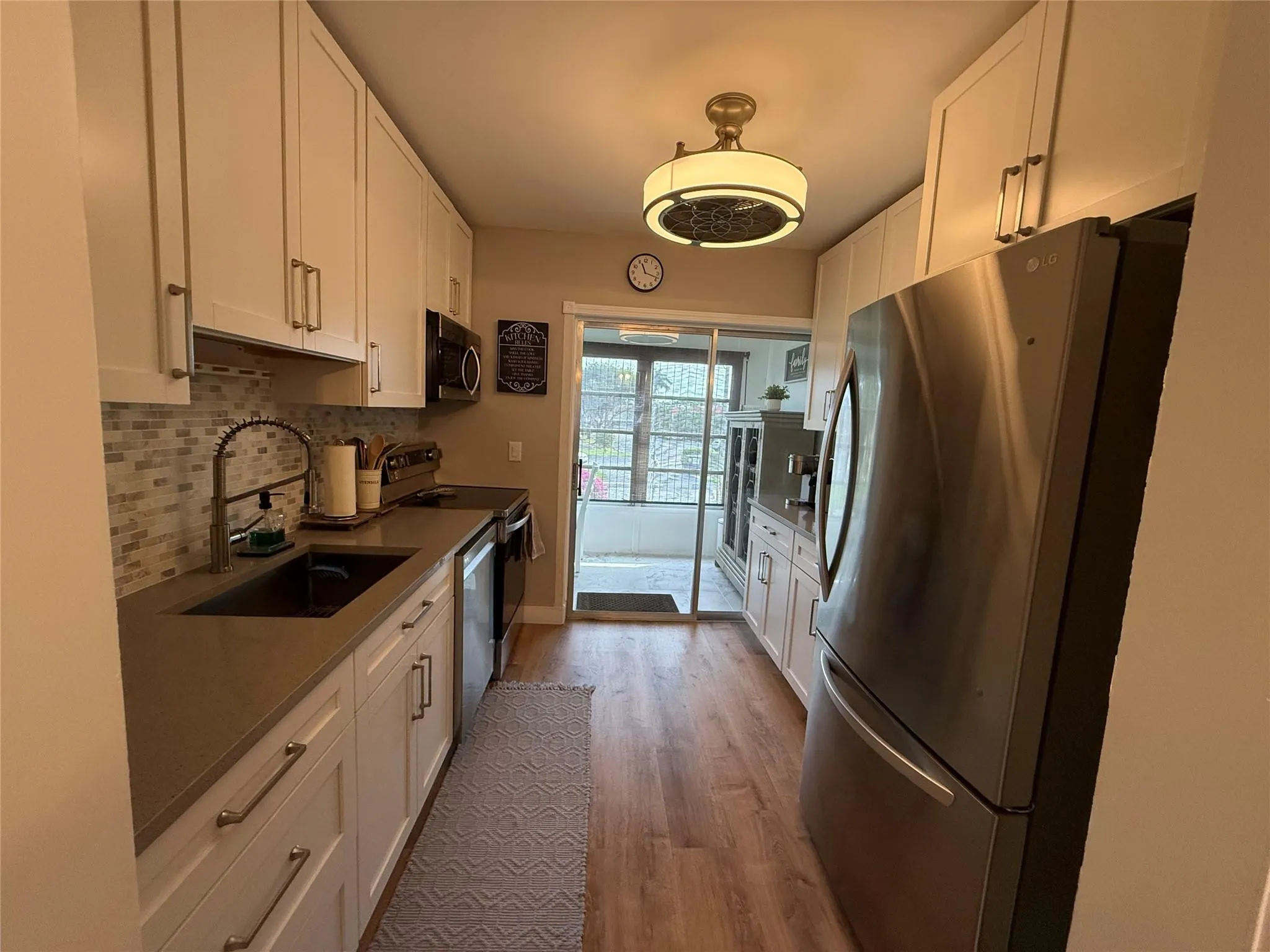 22 ABBEY Lane #205