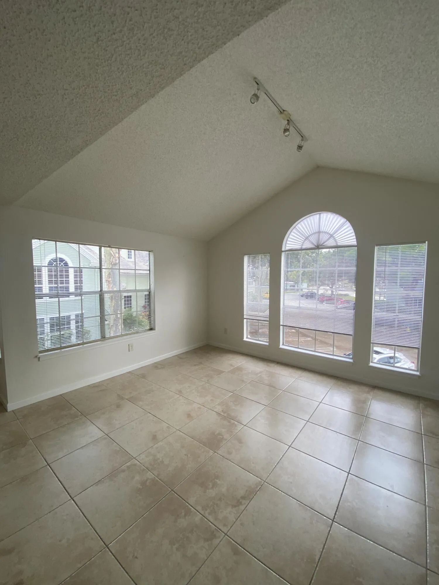 1020 CRYSTAL Way #H