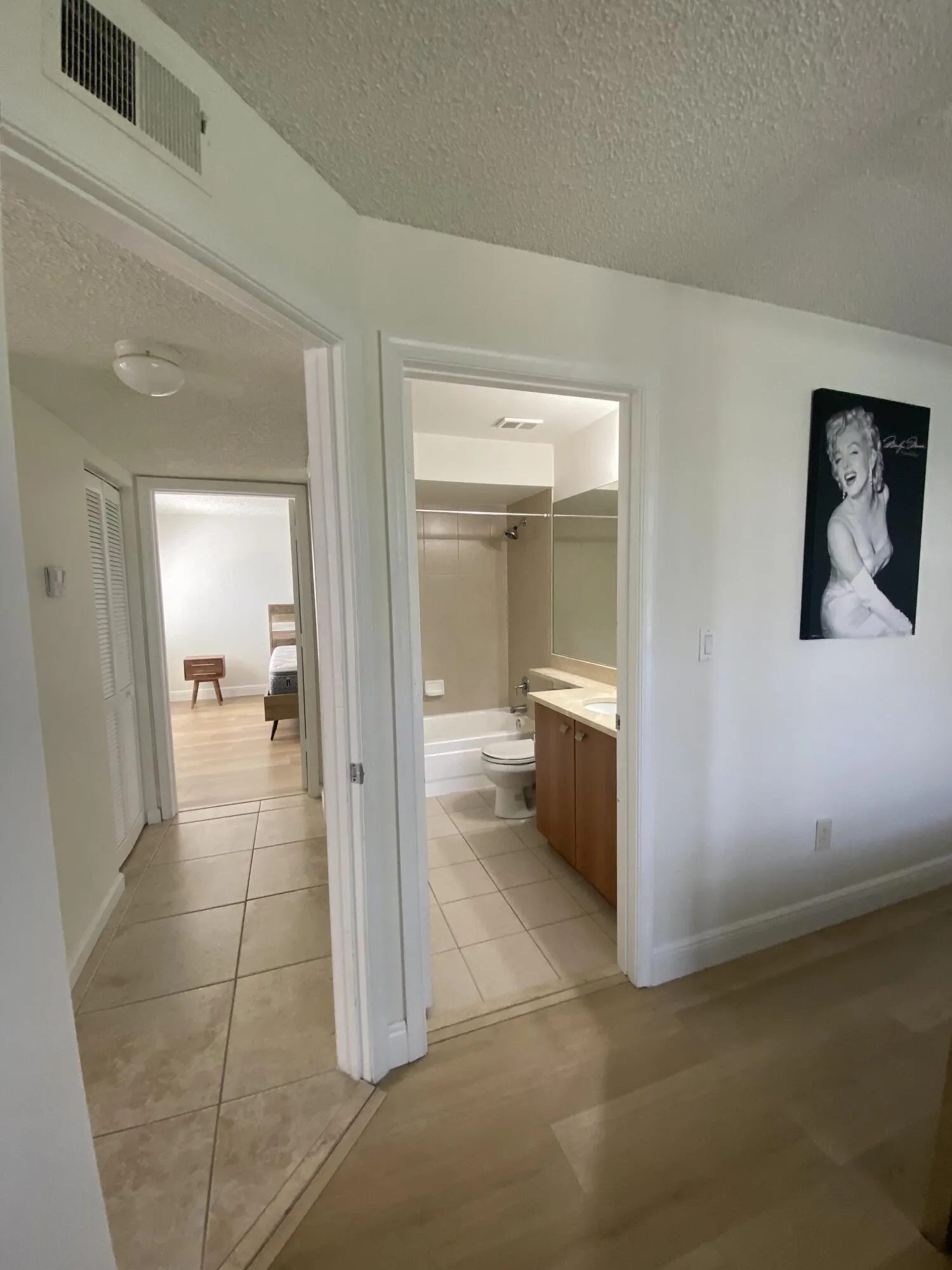 1020 CRYSTAL Way #H