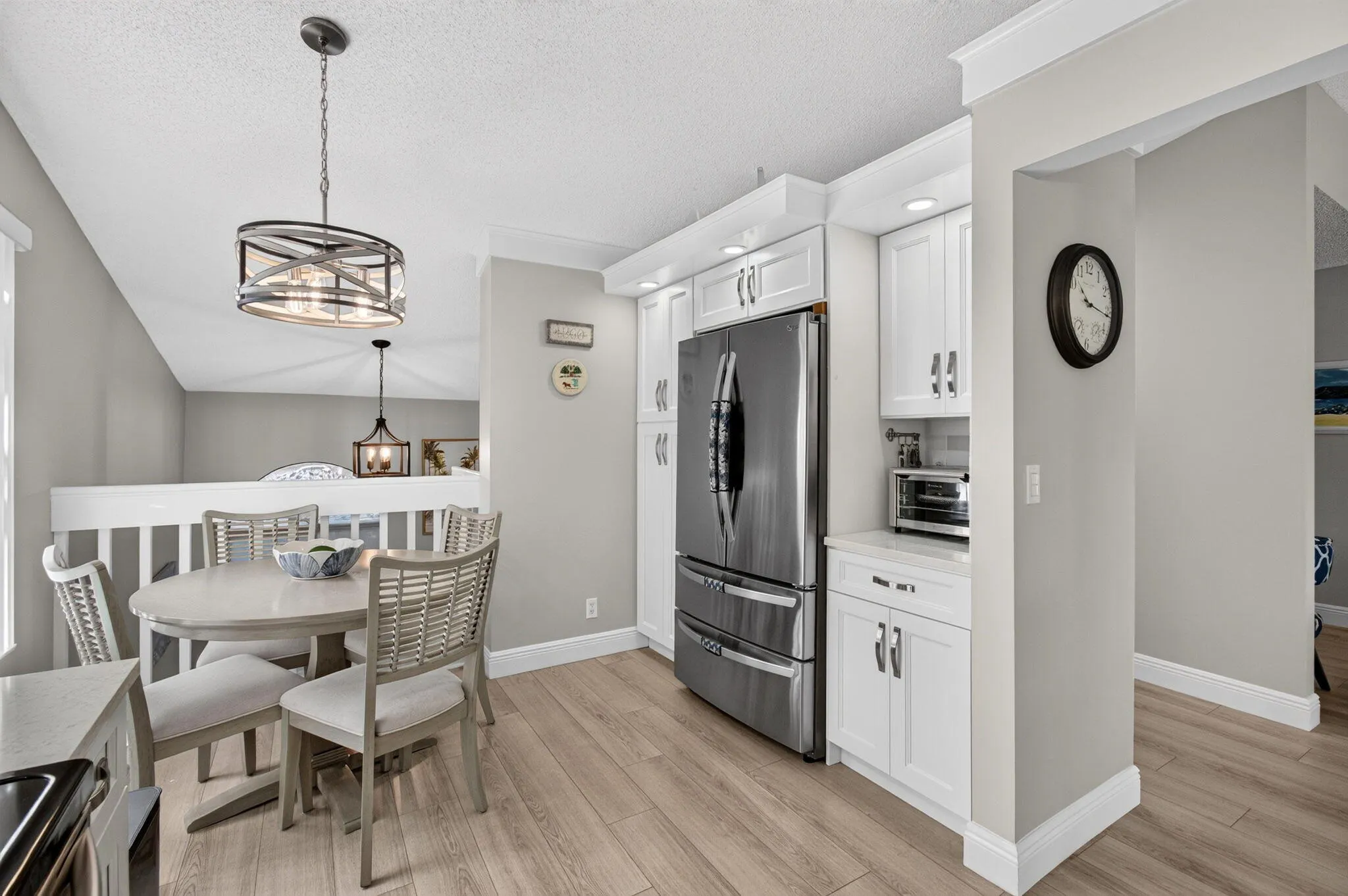 10383 S Circle Lake Drive #202