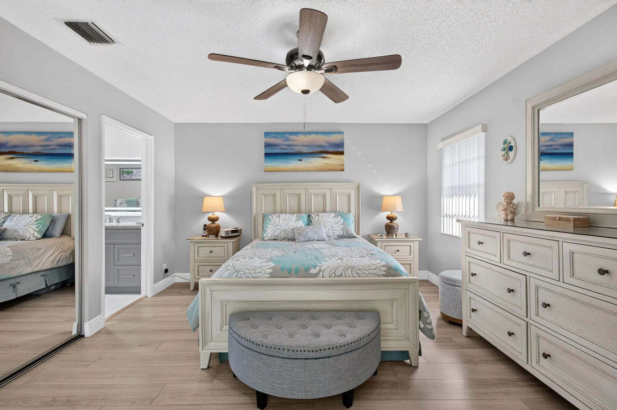 10383 S Circle Lake Drive #202