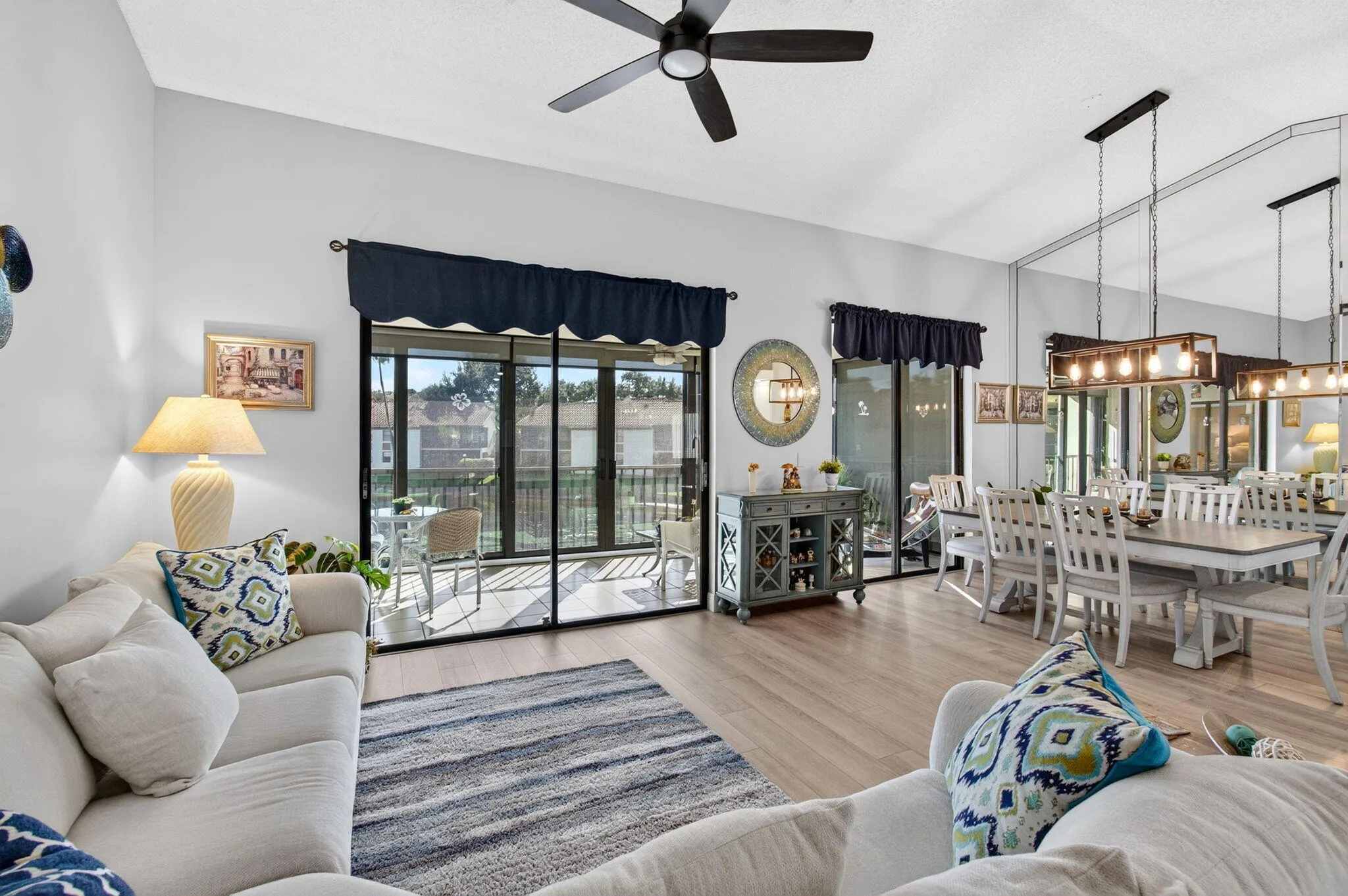 10383 S Circle Lake Drive #202