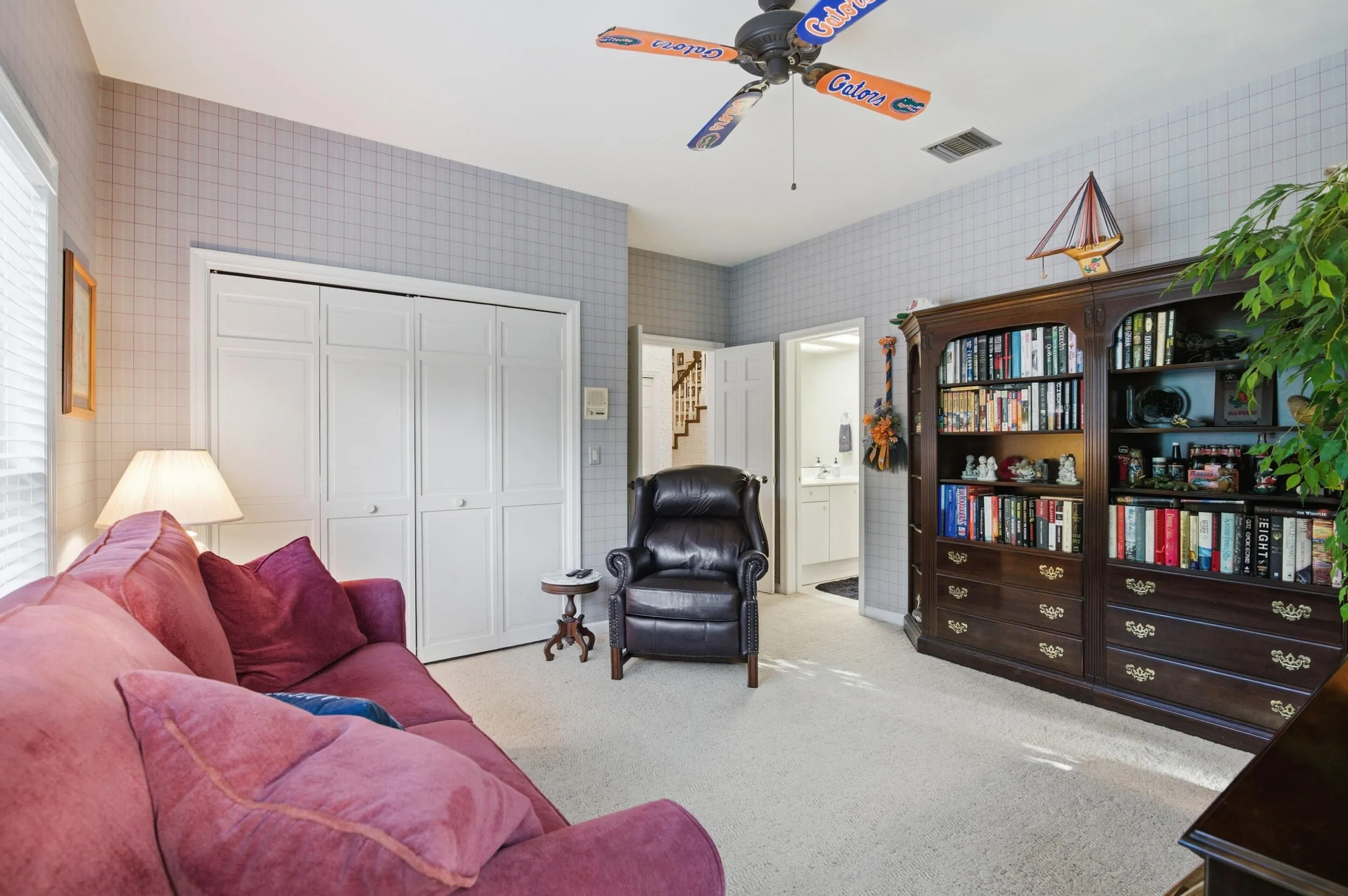 4838 CHARLTON Way