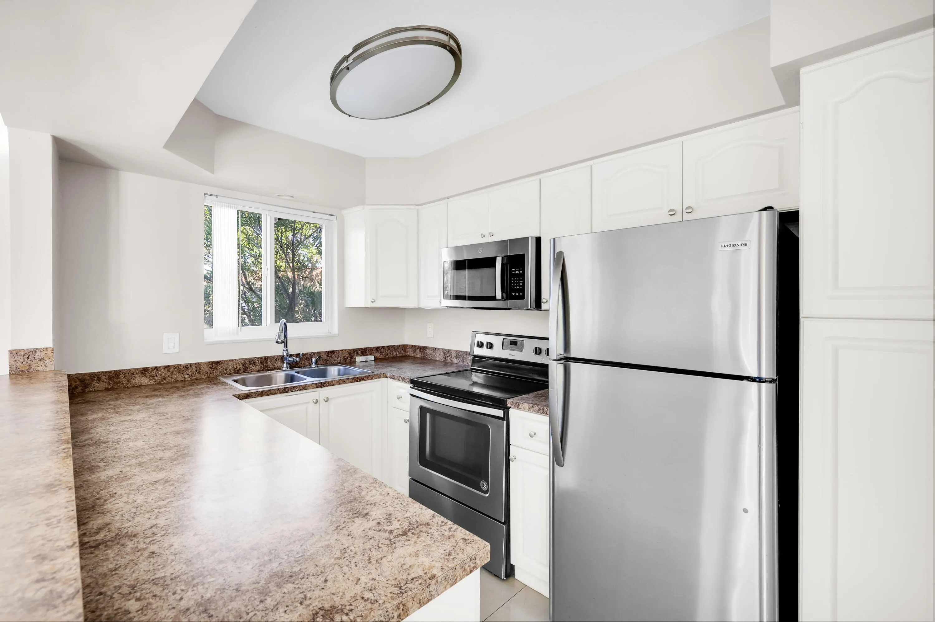 431 W CAMINO REAL #14