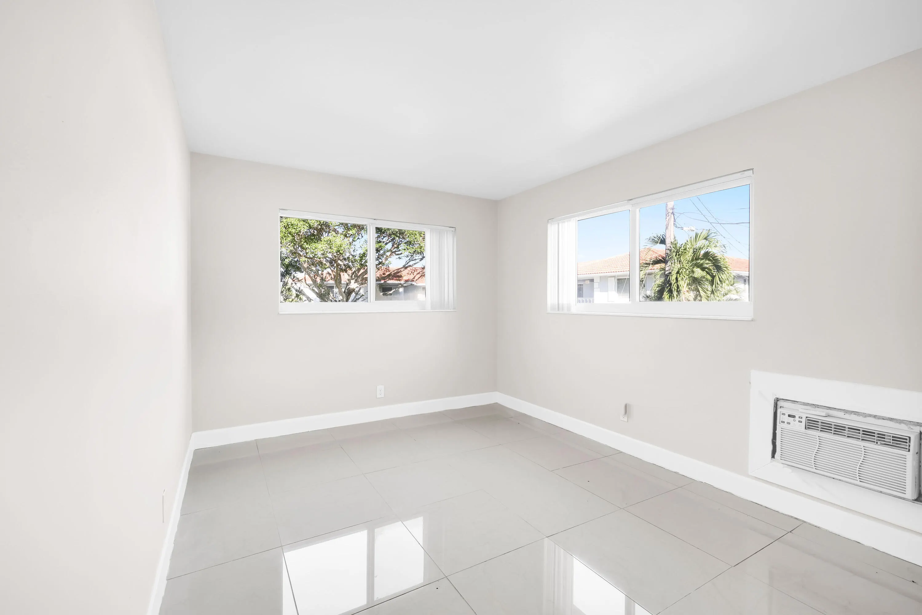 431 W CAMINO REAL #14