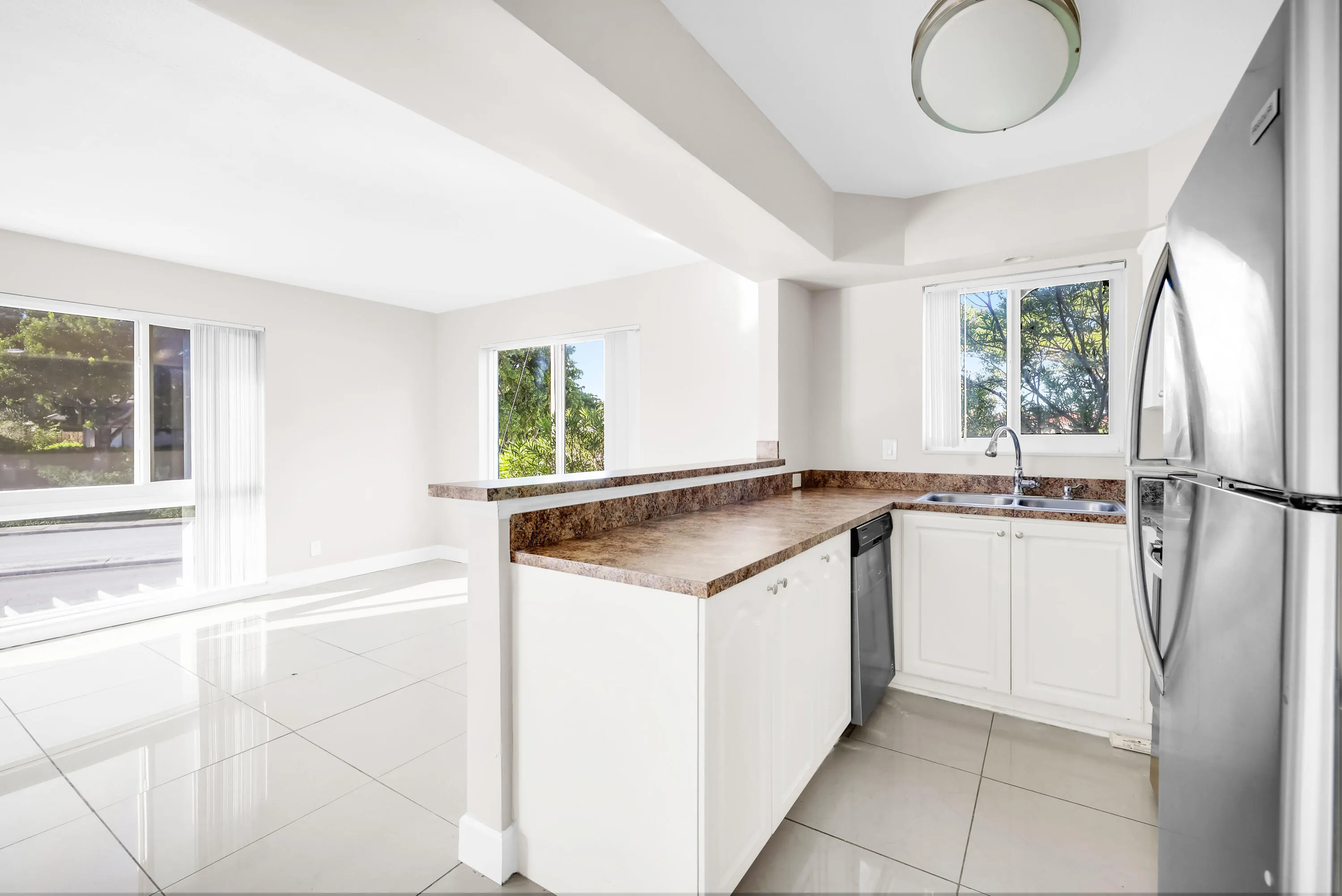 431 W CAMINO REAL #14