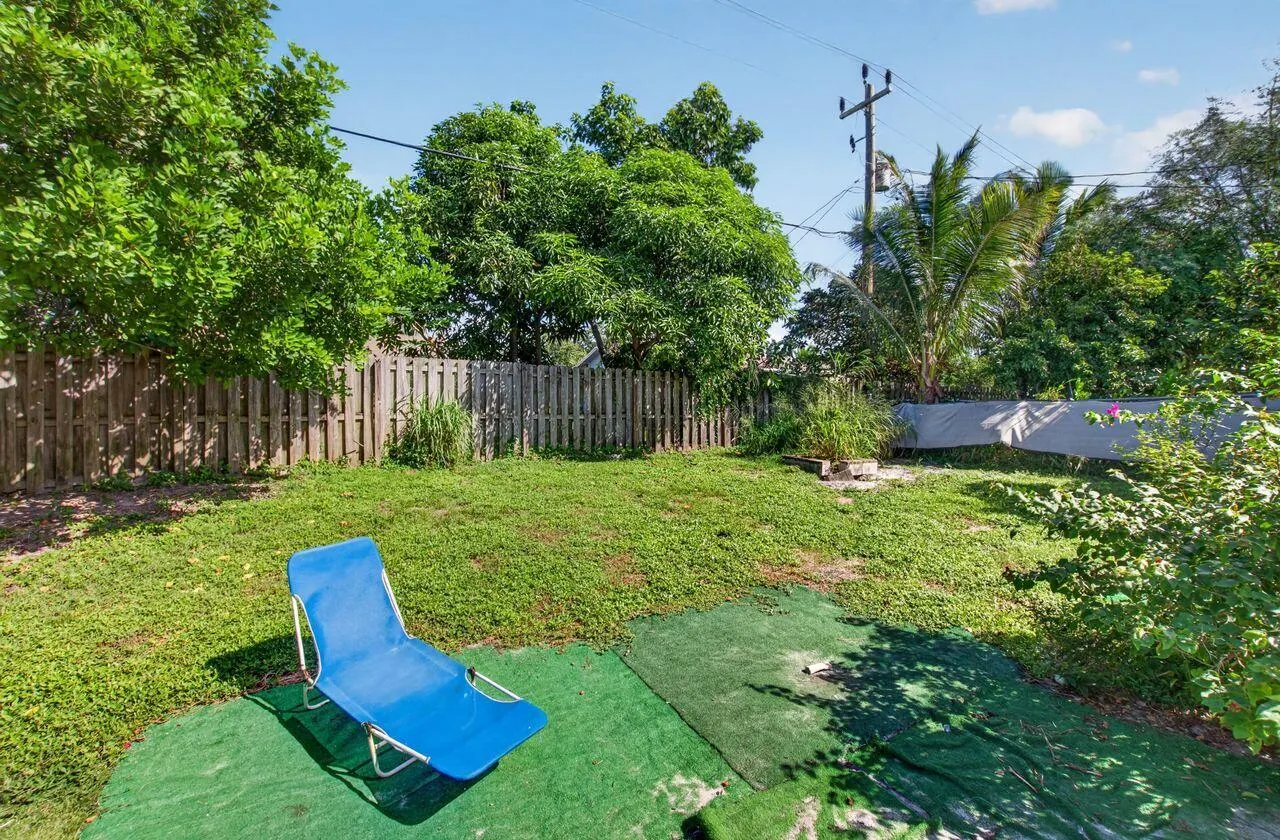 731 SW 1st Court