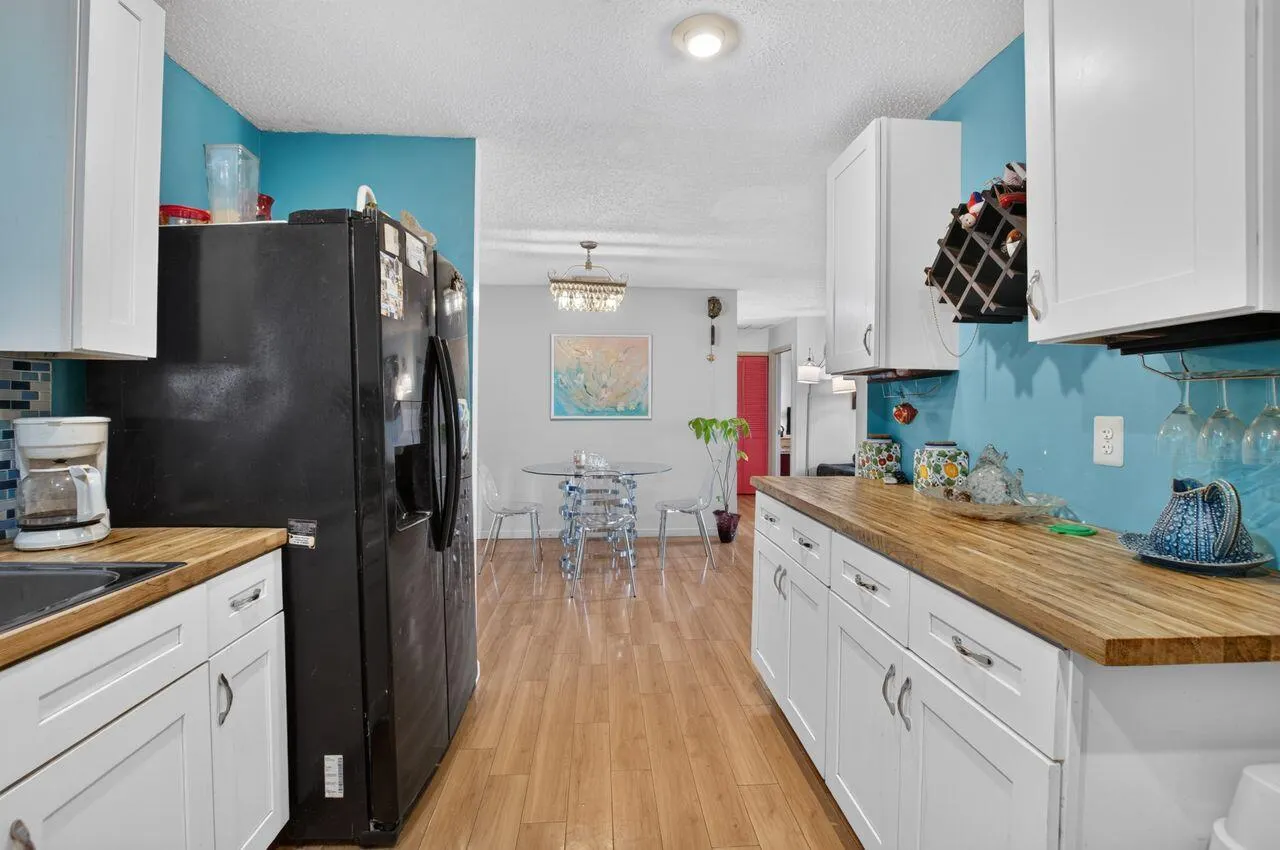 731 SW 1st Court