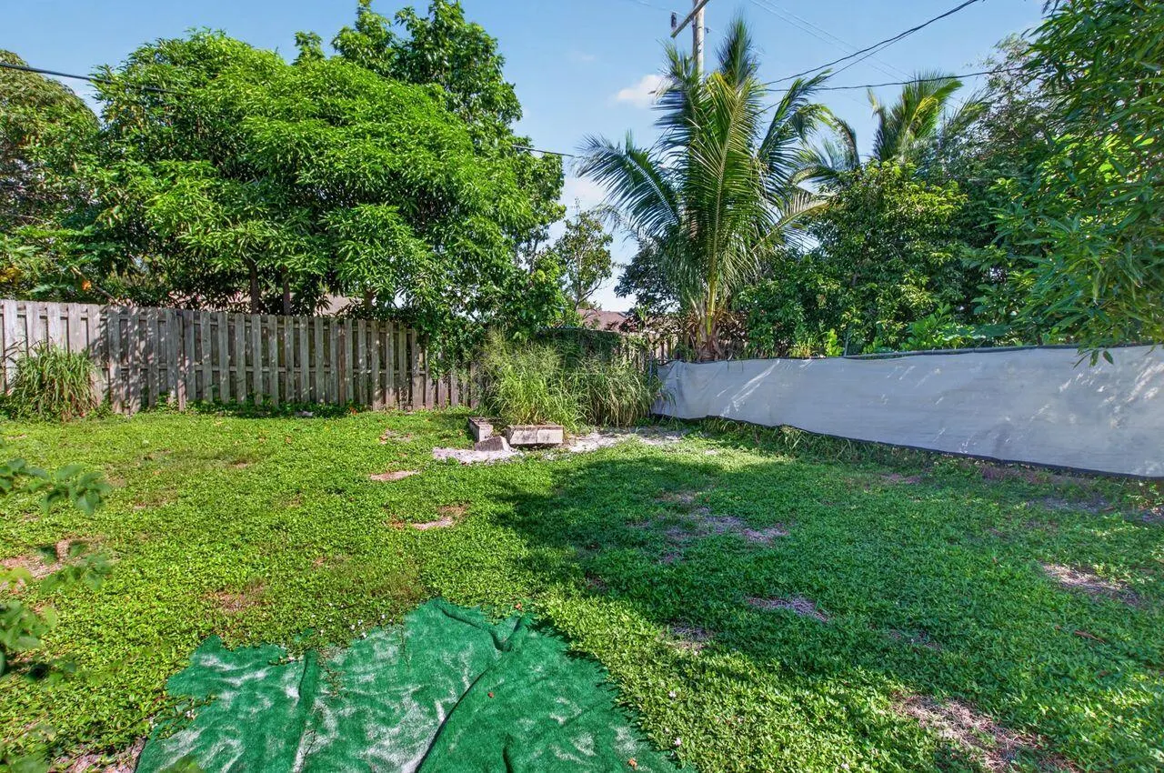 731 SW 1st Court
