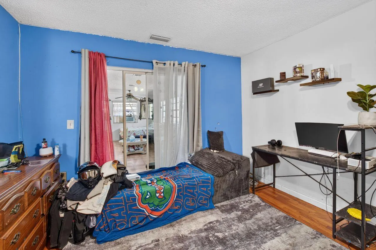 731 SW 1st Court