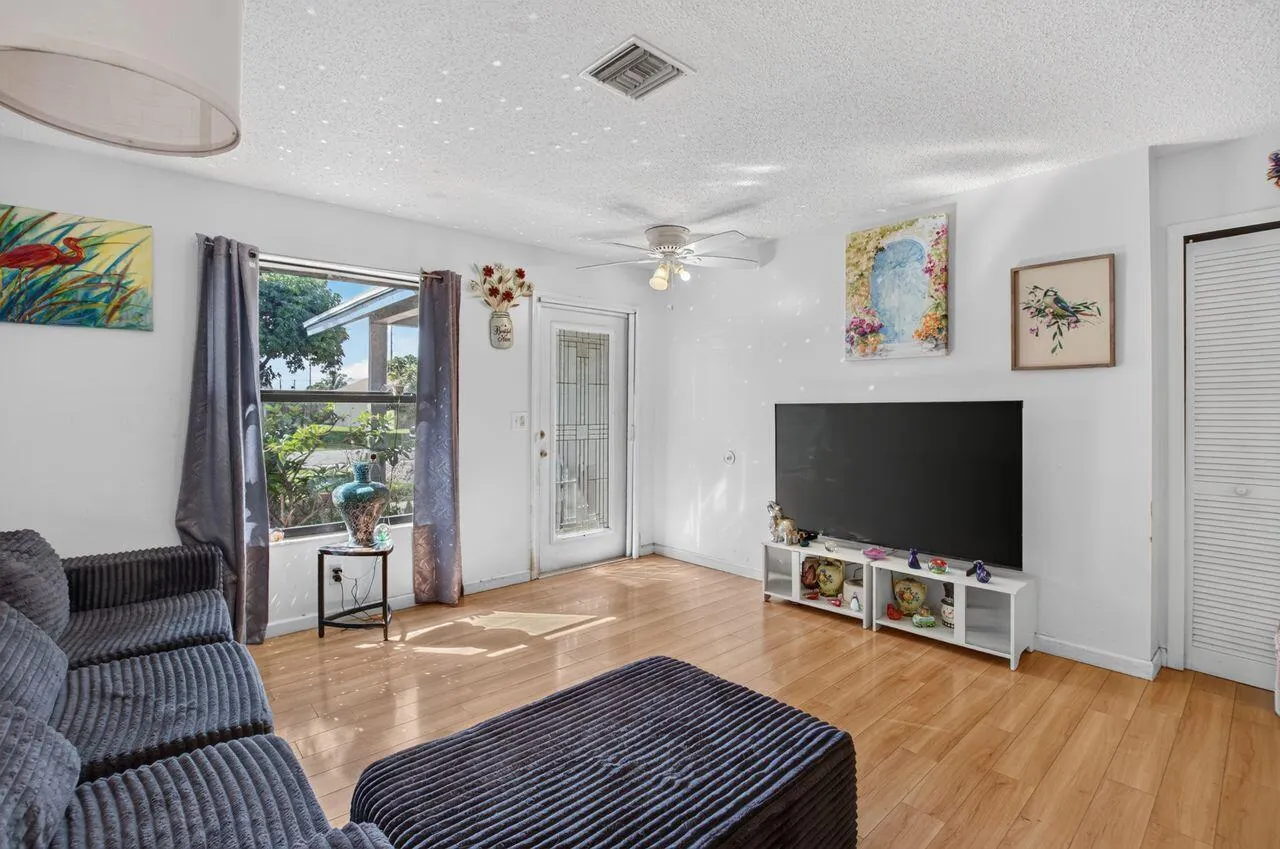 731 SW 1st Court
