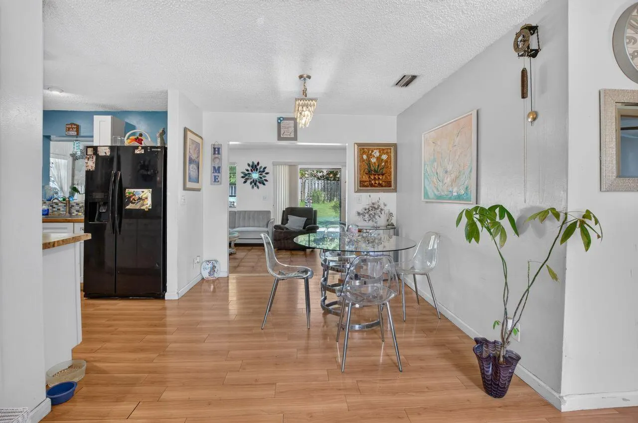 731 SW 1st Court