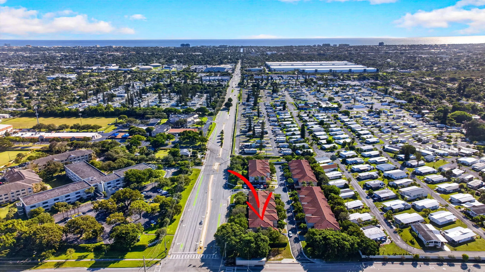 305 NE 47TH Place #305