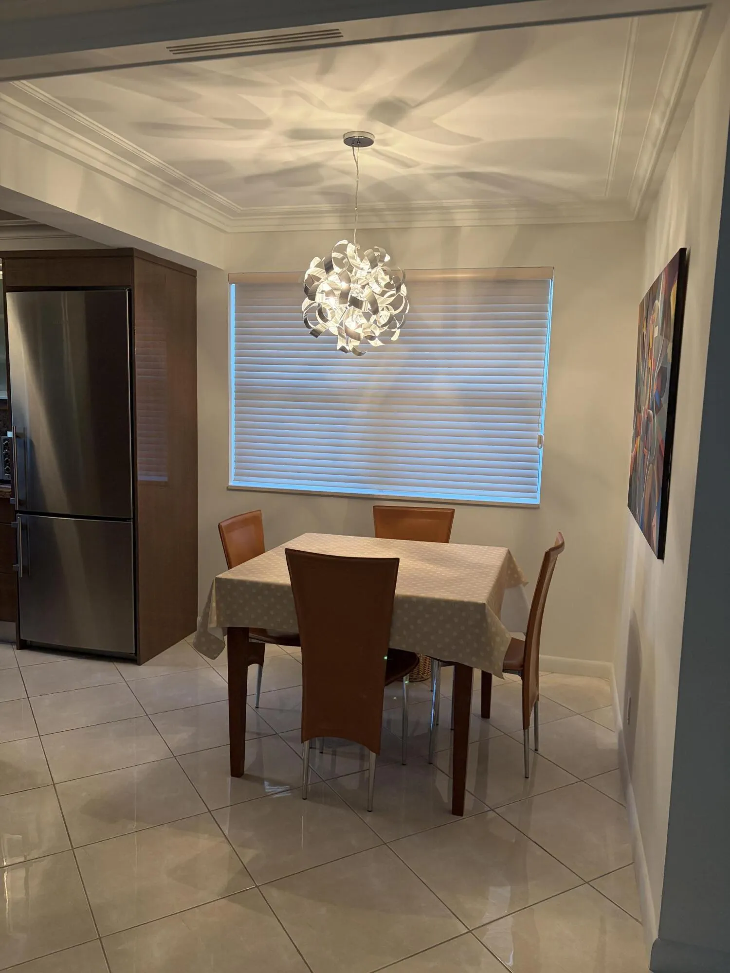 401 PERUVIAN Avenue #4010