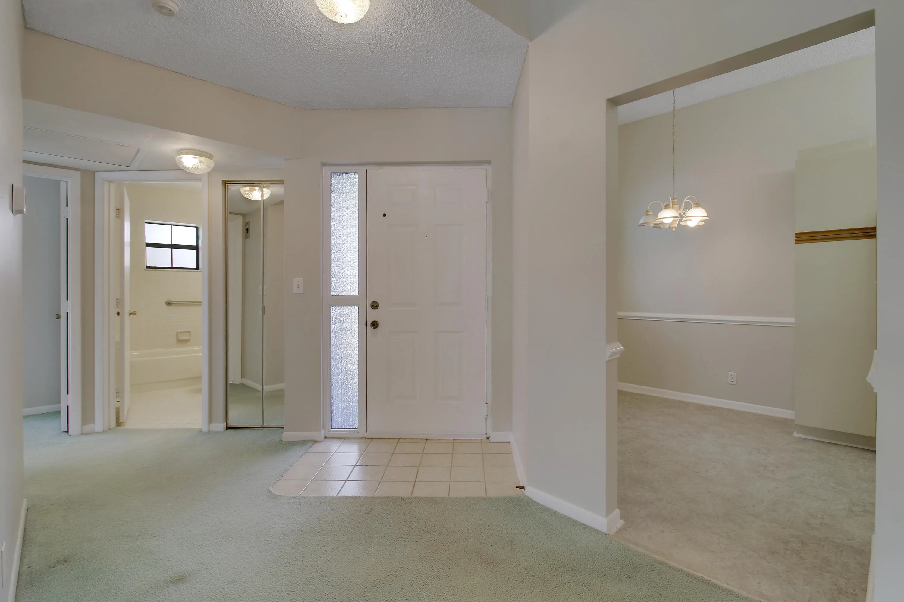 5422 Venetia Court #E