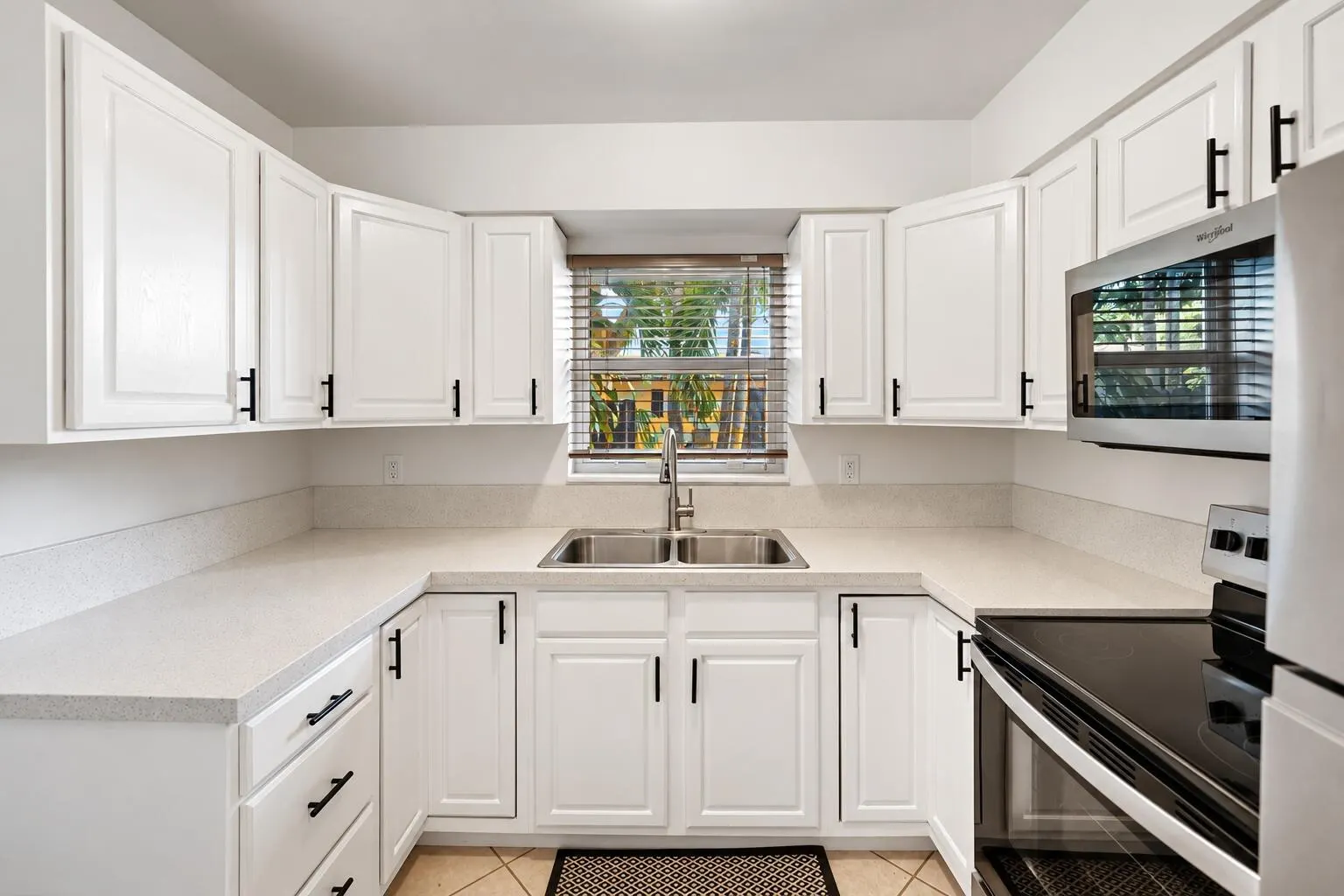 612 NE 11th Avenue #1