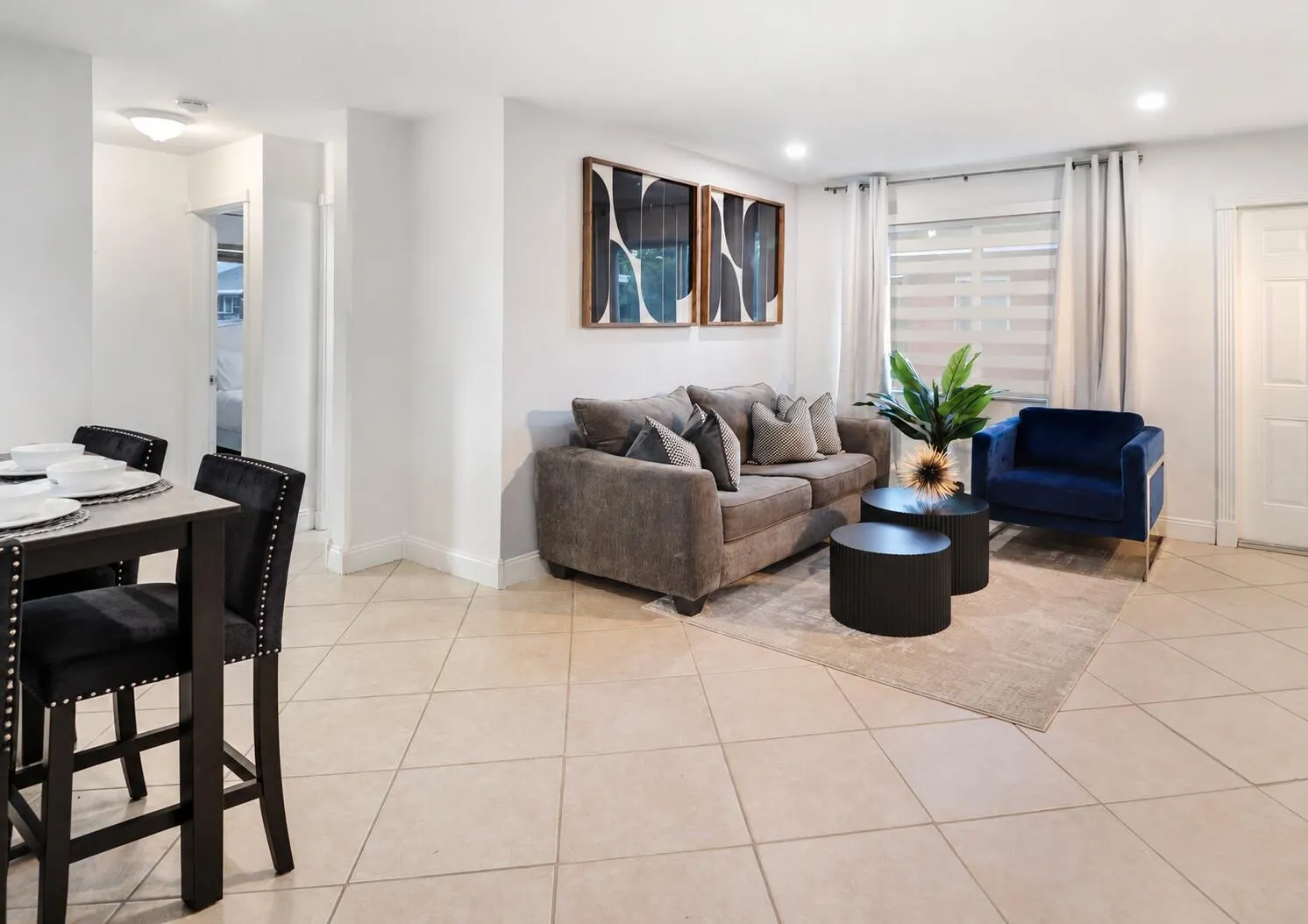 612 NE 11th Avenue #1