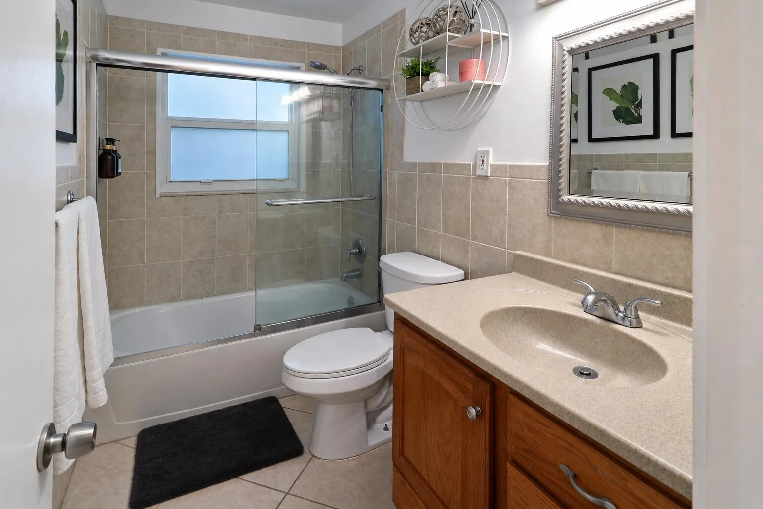 612 NE 11th Avenue #1