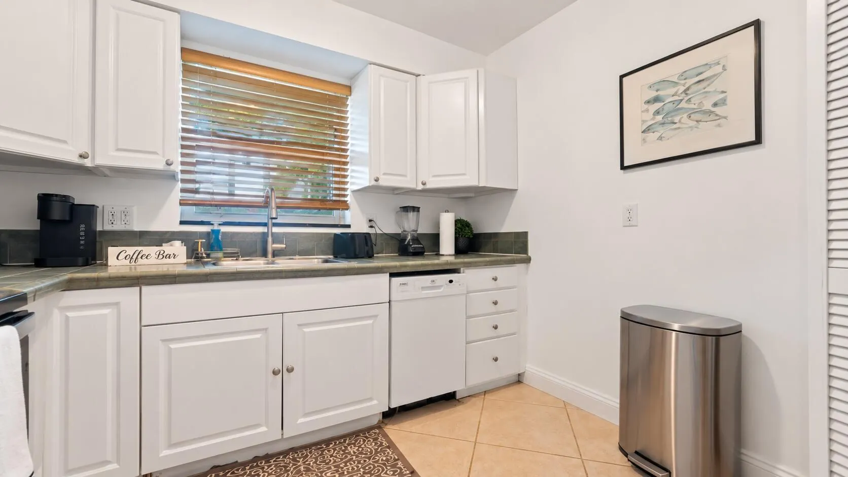 614 NE 11th Avenue #2