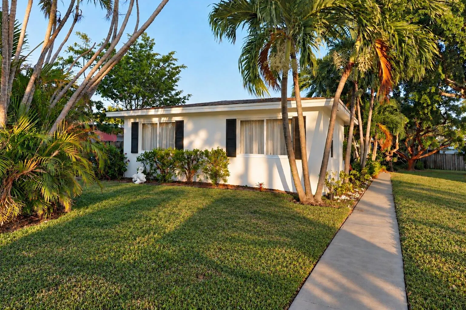 614 NE 11th Avenue #2