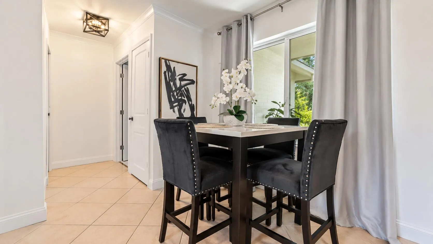 614 NE 11th Avenue #2