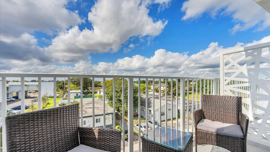 501 N Dixie Highway #108A