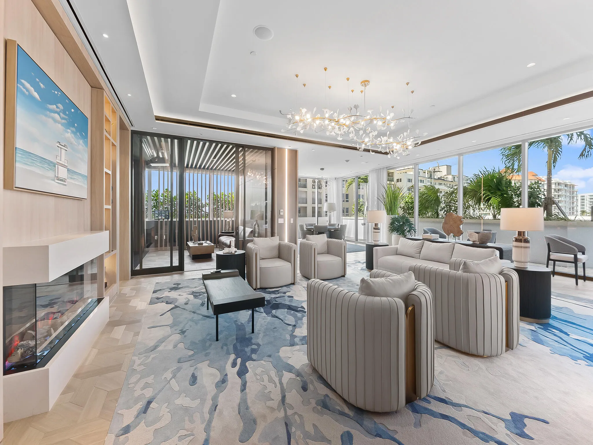 153 N Seabreeze Blvd #602