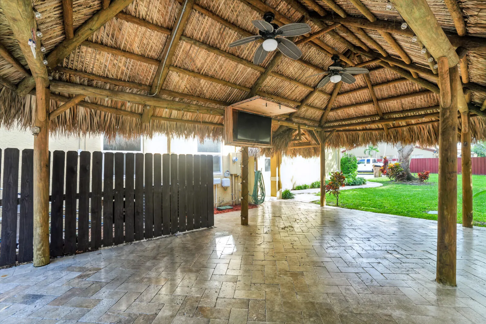 4387 NW 1ST Drive