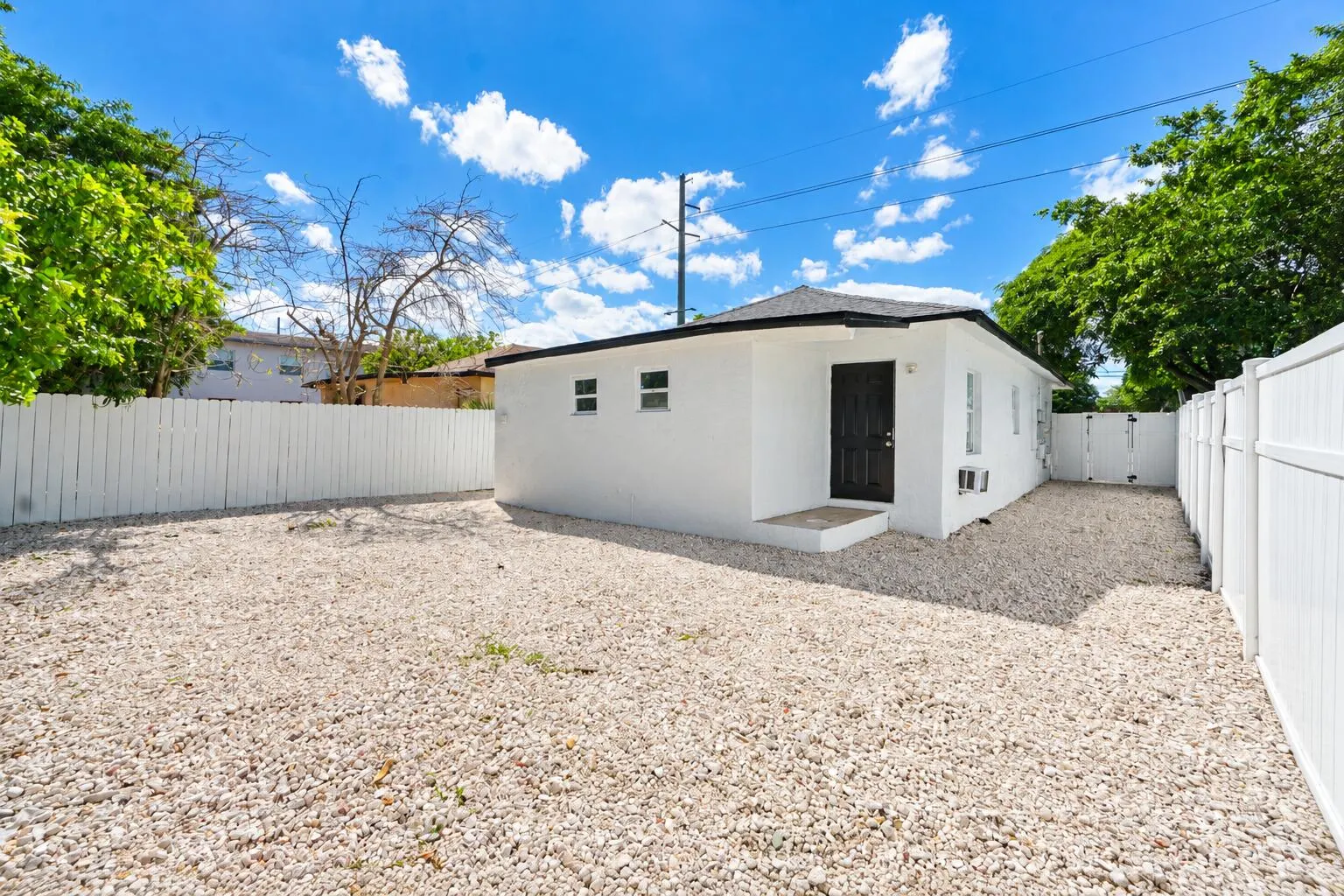 338 SW 1st Terrace #4