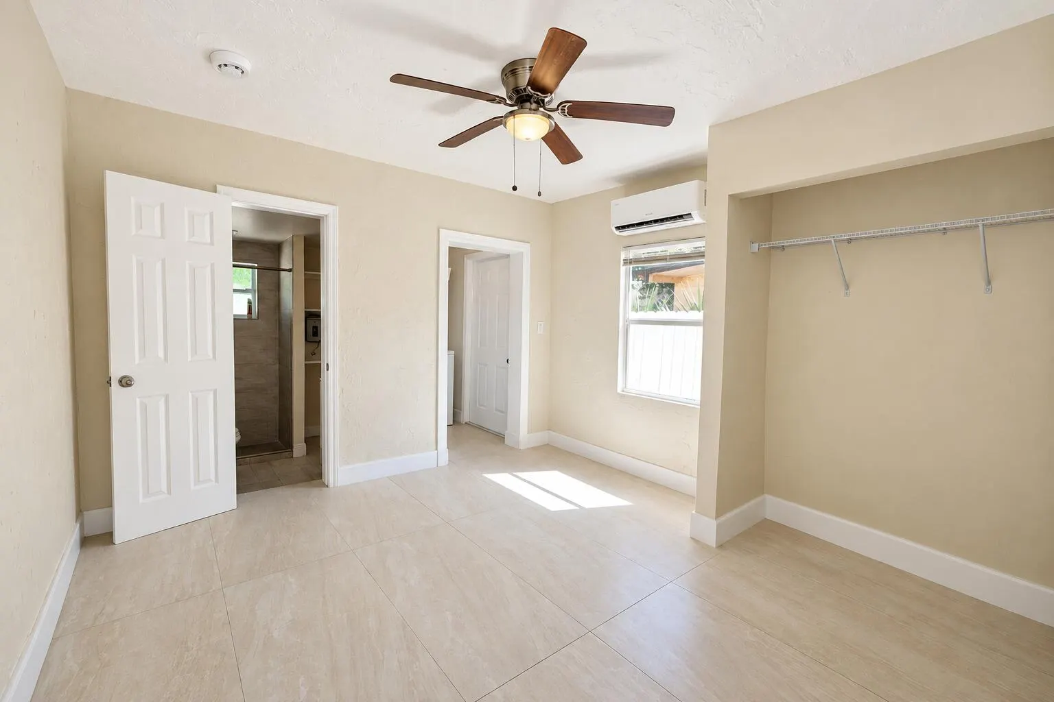 338 SW 1st Terrace #4