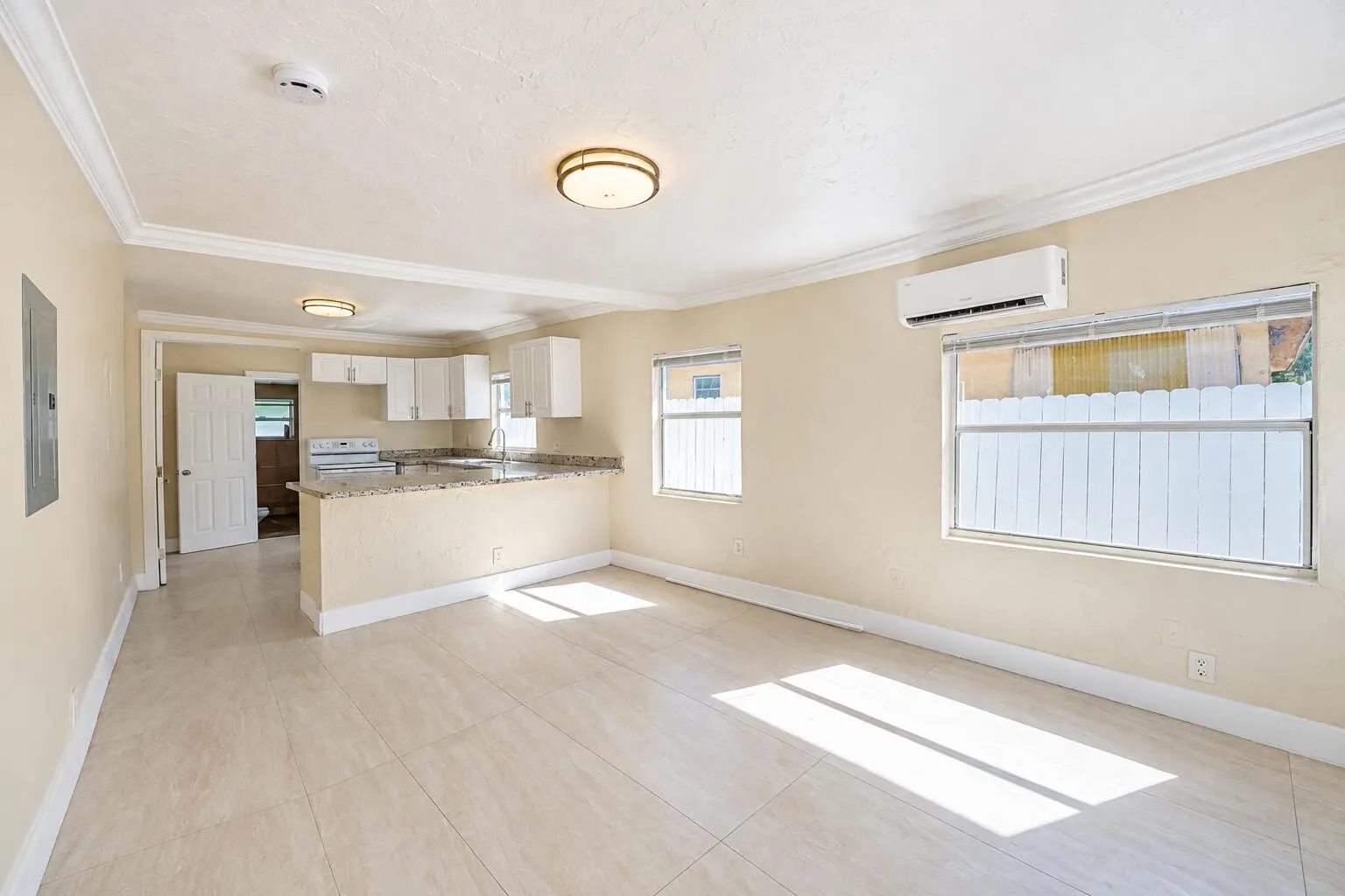 338 SW 1st Terrace #4
